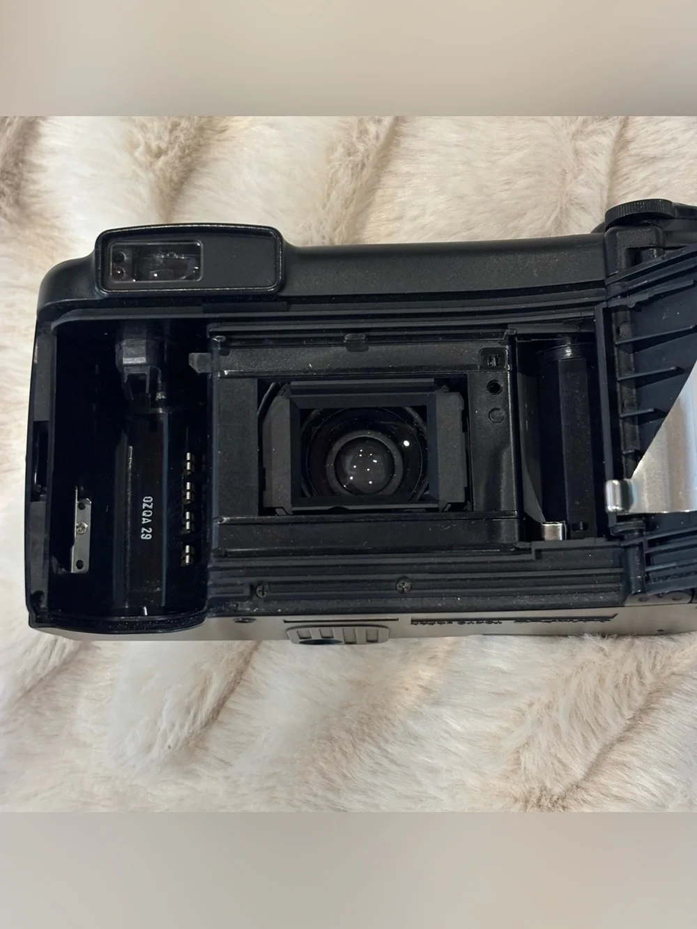 Olympus Superzoom 760 Auto Focus 35-76mm Film Camera